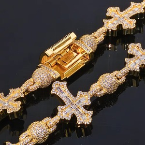 Cadena Cubana de Moissanita VVS1, Alternativa al Diamante, Certificada por GRA, Oro 18K, Plata 925, Edición de Lujo, con Incrustaciones de Diamantes, Retención de Brillo - Product Image 6