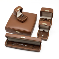 Étui de voyage pour bijoux en cuir PU marron, emballage luxueux, boîtes de rangement pour bijoux, boîtes cadeaux pour bagues, bracelets, ensembles personnalisés