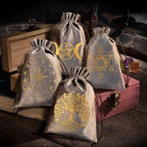 Bolsa de almacenamiento de <span class=keywords><strong>tarot</strong></span> de terciopelo, bolsa con cordón para accesorios de brujería, dados y runas - Product Image 1
