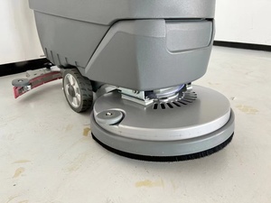 Autolaveuse autotractée grande capacité pour nettoyage commercial des sols, avec poussée manuelle, idéale pour les hôtels et les entrepôts (carrelage) - Product Image 6