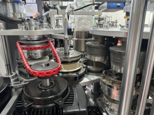 เครื่องทำถ้วยไอศกรีมถ้วยน้ำซุปก๋วยเตี๋ยว/สลัด kraf แบบอัตโนมัติ - Product Image 4