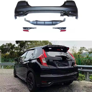 Meilleur Prix 2014-2018 Kit Carrosserie Arrière <span class=keywords><strong>RS</strong></span> Style Performance Améliorée Nouveaux Accessoires Auto Garantie 1 An Taille Standard - Product Image 4