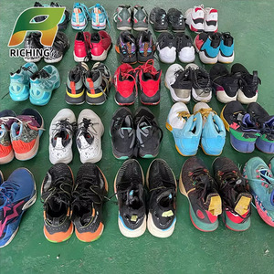 <span class=keywords><strong>Scarpe</strong></span> Usate Firmate Originali di Grado A all'Ingrosso <span class=keywords><strong>Scarpe</strong></span> da Basket Usate <span class=keywords><strong>Scarpe</strong></span> Sportive Usate - Product Image 3