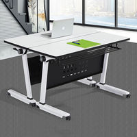 Table de conférence moderne en métal pliable avec roulettes pour le mobilier de bureau et l'utilisation scolaire