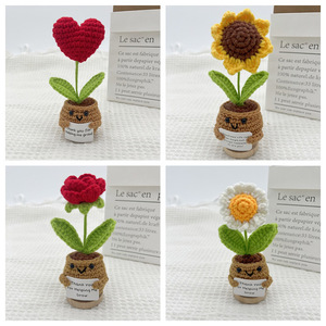 Poupée tournesol positive au crochet faite main avec carte, fleur en tricot en pot en forme de cœur de tournesol - Product Image 3