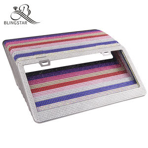 Рамки номерного знака со стразами для женщин и девочек - Product Image 2