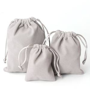 Bolsa de Terciopelo Reutilizable para Regalos, con Cordón, en Varios Colores, Personalizable, para Zapatos - Product Image 1