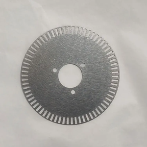 Servicios de Fabricación de Acero Inoxidable Ultrafino con Corte Láser de Alta Precisión de 0.01 mm para Circuitos de Película Delgada, Diámetro de Orificio de 0.035 mm - Product Image 2