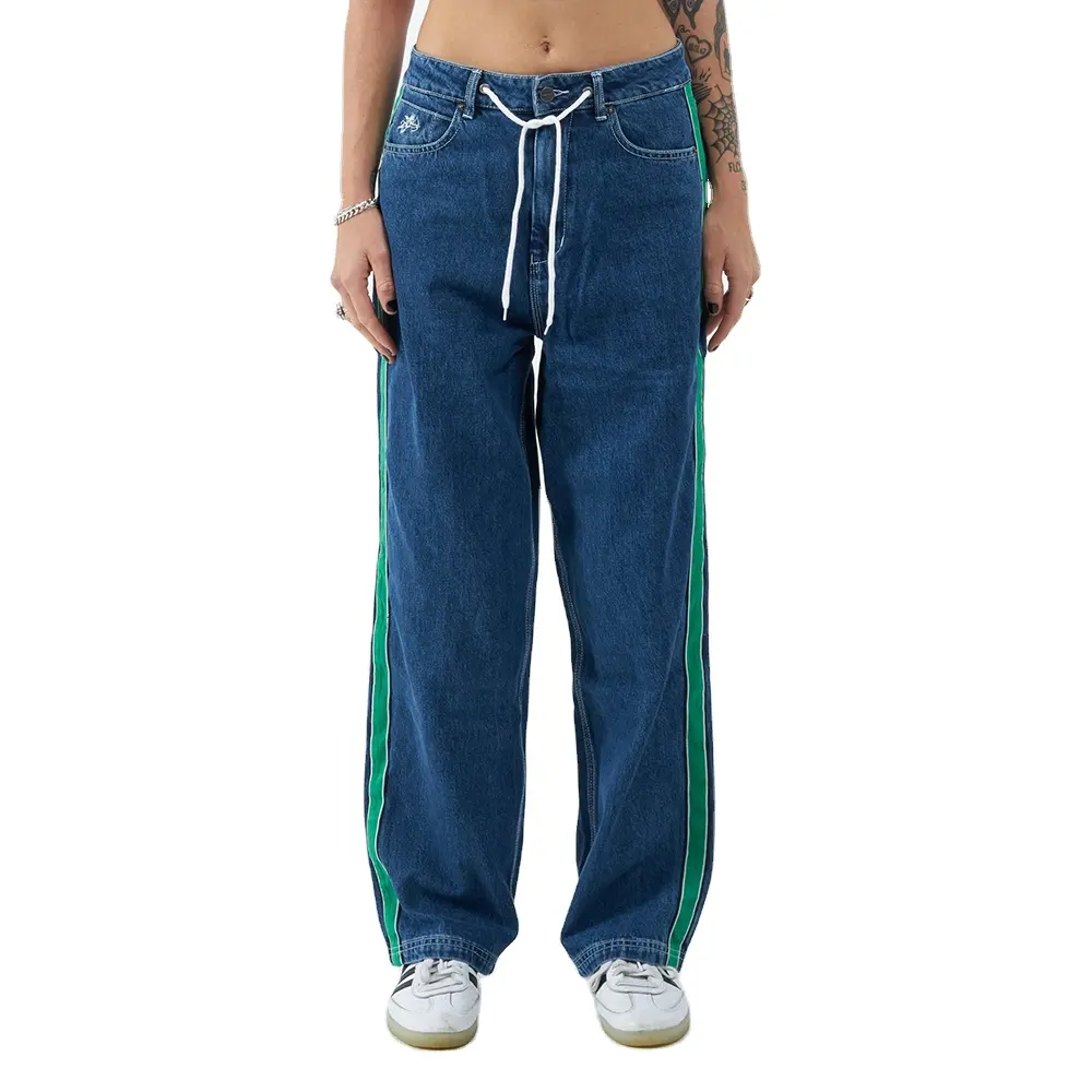 سراويل جينز نسائية مخصصة سراويل فضفاضة واسعة ساق الجانب خط أخضر تصميم رياضي بسيط أزياء كل يومية سراويل جينز للنساء