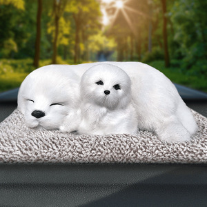 Accesorios para Coche, Adorno Decorativo Creativo con Forma <span class=keywords><strong>de</strong></span> Perro <span class=keywords><strong>de</strong></span> Peluche, Relleno <span class=keywords><strong>de</strong></span> Carbón <span class=keywords><strong>de</strong></span> Bambú, Elimina Olores y Formaldehído - Product Image 4