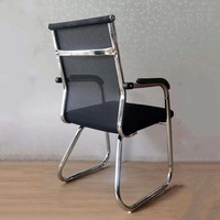 Chaise de salle à manger moderne en rotin, bois argenté Cesca, coussin rembourré en velours de cognac durable pour le salon et le restaurant