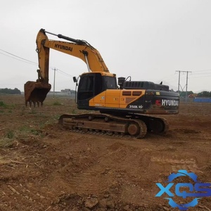 Excavadora de cadenas Hyundai 350 de segunda mano a bajo precio, modelo 350VS/LVS, con motor Cummins y bomba hidráulica PLC, en excelente estado, a la venta. - Product Image 5