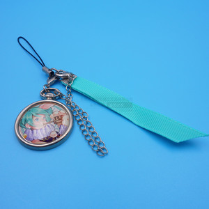 Breloque de téléphone portable en alliage de zinc, pendentif 25x20mm, personnage d'anime imprimé, bouchon anti-poussière en époxy avec chaîne et ruban, accessoire décoratif - Product Image 3