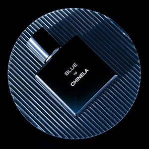Profumo Originale da Uomo di Lusso Personalizzato, Ecologico e a Lunga Durata, con Fragranza Fresca e Legnosa Selezionata da Designer - Product Image 3