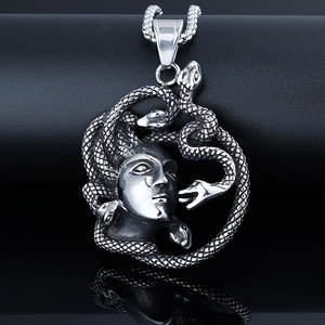 Ciondolo Serpente in Acciaio Pendenti Egiziani in Acciaio Inossidabile Antica Medusa Greca Ciondolo Serpente Vintage per Uomo e Donna - Product Image 1