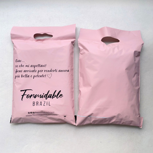 Cutsum Express Pink Poly Mailer Recycled Black Courier <b>Clothing</b> Package <b>Bag</b> With Custom Logo and Handle <b>Clothing</b> Packaging - Product Image 2