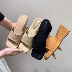 Sandali con zeppa da donna con plateau e punta quadrata, ciabatte estive casual rialzate, mules con zeppa, pantofole da donna - Product Image 1