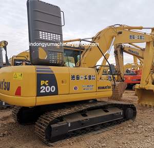 Excavatrices Komatsu Pc200-8 d'occasion de 20 tonnes d'origine japonaise à vendre - Product Image 3