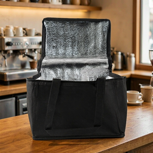 Bolsa de Embalaje Personalizada al por Mayor de Fábrica con Logotipo, Bolsa de Entrega de Alimentos Aislada e Impermeable, Bolsas para Llevar Comida No Tejidas - Product Image 1