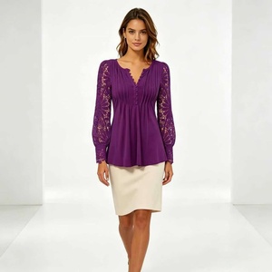 Elegante Blusa de Mujer con Cuello en V, Botones, Encaje Floral, Mangas Abullonadas, Plisada, Lisa, para Oficina o Casual - Product Image 3