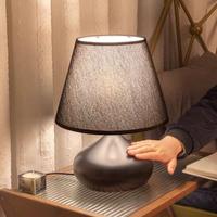 Lampe de bureau de luxe à télécommande, lampe de chevet américaine rétro pour chambre à coucher, éclairage créatif simple à induction pour la maison