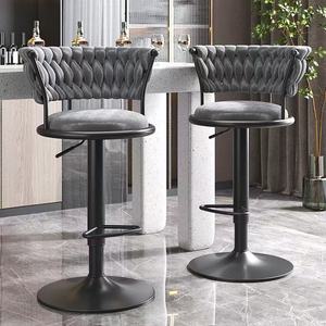 Tabouret de bar de luxe moderne pour cuisine, chaise haute avec structure en métal doré, revêtement en velours et cuir, réglable, mobilier de table en plastique - Product Image 1