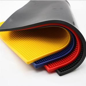 Tapete de barra de silicona PVC antideslizante con ranura de drenaje, impermeable, a prueba de derrames, para protección de mostradores de bares y pubs. - Product Image 3
