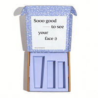 Boîte en carton personnalisée avec impression de gribouillis bleus et logo de marque, boîte d'expédition pour les ensembles de produits de soin de la peau et de cosmétiques