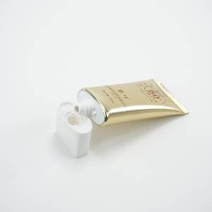 Cosméticos Atacado BB Creme SPF50 PA +++ Corretivo Fundação Brilho de longa duração - Product Image 2