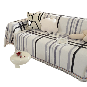 <span class=keywords><strong>Housse</strong></span> <span class=keywords><strong>de</strong></span> canapé universelle nordique toutes saisons coussin en chenille à rayures géométriques couverture complète à l'épreuve des chats en gros - Product Image 1