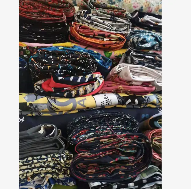 Tecidos estampados de raiom preço kg, estoque, china mercado, tecido cortado, comprimento de peças 1-20m, roupas têxteis