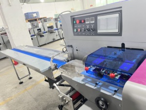 Machine <span class=keywords><strong>d</strong></span>'emballage Flow Pack 350, <span class=keywords><strong>d</strong></span>écoupe de papier pour serviettes, interrupteur et prises, machine <span class=keywords><strong>d</strong></span>'emballage de bougies <span class=keywords><strong>d</strong></span>'<span class=keywords><strong>anniversaire</strong></span>, dates, entièrement automatique - Product Image 3