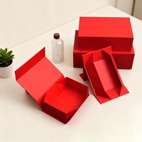 Emballage à rabat en carton 2 mm, petit MOQ, boîtes pliantes personnalisées sur mesure, boîtes cadeaux magnétiques en papier pour vêtements, faible coût d'expédition