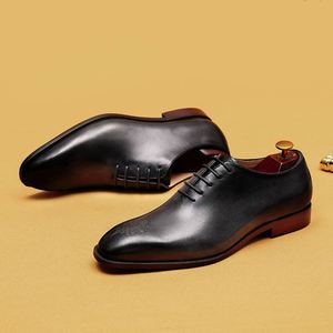 Mocassins en cuir formels pour hommes, fabriqués à la main, style britannique, en cuir de vache véritable, chaussures de mariage à enfiler - Product Image 5
