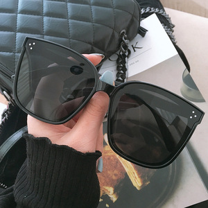New <b>Little</b> <b>Red</b> Book Sunglasses 801 Black Frame PC Lens UV400 Unisex Fashion Travel Street Style Glasses - Product Image 4