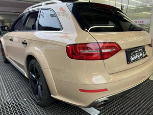 Populaire PET Doublure Sans Bulle Surbrillance Brillant Cristal Sable Jaune Carrosserie Vinyle Wrap <span class=keywords><strong>Dune</strong></span> Jaune Vinyle Wrap Autocollant De Voiture Film - Product Image 6