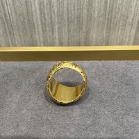 Bague en cuivre et laiton plaqué or sculptée pour femme, design vintage et tendance, de la marque française de niche