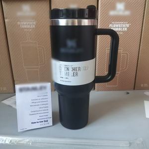2025 nuovo Xb all'ingrosso StanLCup Best Seller 1:1 originale da 40oz manico famoso marchio all'aperto H2.0 tazza calda per acqua perfetta tazza regalo - Product Image 2