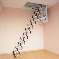 Escalier de grenier escamotable en alliage d'aluminium au design moderne, rétractable et dissimulé, avec film bulle de protection