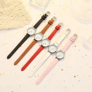 Ensemble de montres tendance <span class=keywords><strong>pour</strong></span> filles d'école primaire Petite fille Mignonne <span class=keywords><strong>Montre</strong></span> <span class=keywords><strong>pour</strong></span> enfants <span class=keywords><strong>Montre</strong></span> électronique à quartz <span class=keywords><strong>pour</strong></span> enfants - Product Image 6