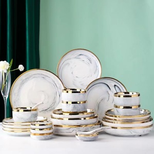 Service de <span class=keywords><strong>vaisselle</strong></span> en porcelaine OEM élégant, assiettes à dîner en céramique vertes émaillées avec bord doré pour restaurant et cuisine - Product Image 2