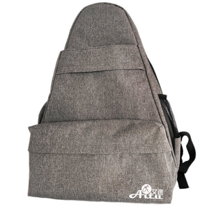 Sac à dos de tennis et de badminton multifonctionnel professionnel personnalisé, grande capacité, sac d'entraînement triangulaire pour hommes et femmes - Product Image 1