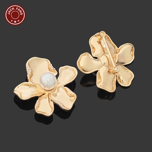 Hebillas Decorativas de Metal con Forma Irregular para Trajes de Baño, Bikinis y Vestidos de Mujer, con Diseño de Concha - Product Image 6