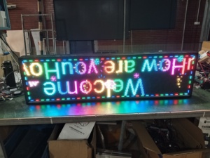 P5 lập trình <span class=keywords><strong>Wifi</strong></span> điều khiển đầy đủ màu sắc Kỹ Thuật Số đăng quảng cáo Bảng điều chỉnh 101x32cm Bảng ngoài trời cho thang máy mua sắm giáo dục - Product Image 2