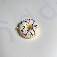 Jouets Squishy Donut Réalistes en Mousse PU à Rebond Lent – Idéaux comme Ornements de Bureau et Jouets Anti-Stress à Presser pour Adultes et Enfants