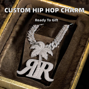 Pendentif Logo Médaille en Argent Sterling S925 Plaqué Or 14K avec Moissanite Sertie Griffe, Lettre Palm Tree Personnalisée, Bijou Hip Hop pour Rappeur - Product Image 2