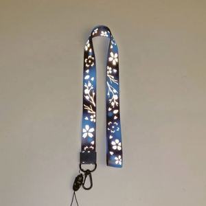 Sangle de cou imprimée personnalisée de sécurité de haute qualité Longes réfléchissantes en polyester - Product Image 6