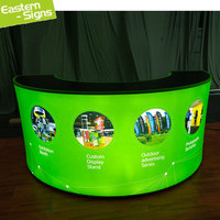 Table d'affichage de salon commercial Rectangle up Counter Pliable Trade Show Counter Desk up Booth Table avec lumière LED