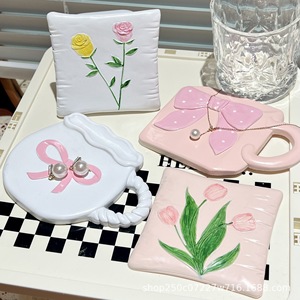 Bandeja Redonda de Resina con Diseño de Lazo para Joyería, Decoración del Hogar, Posavasos Aislante del Calor - Product Image 1