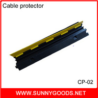Protector de cable de goma de 2 canales de 1000mm de longitud